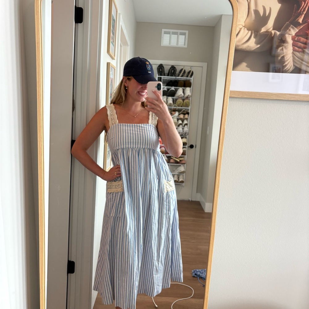 Tuckernuck Blue Stripe Harbour Dress in medium! Worn once